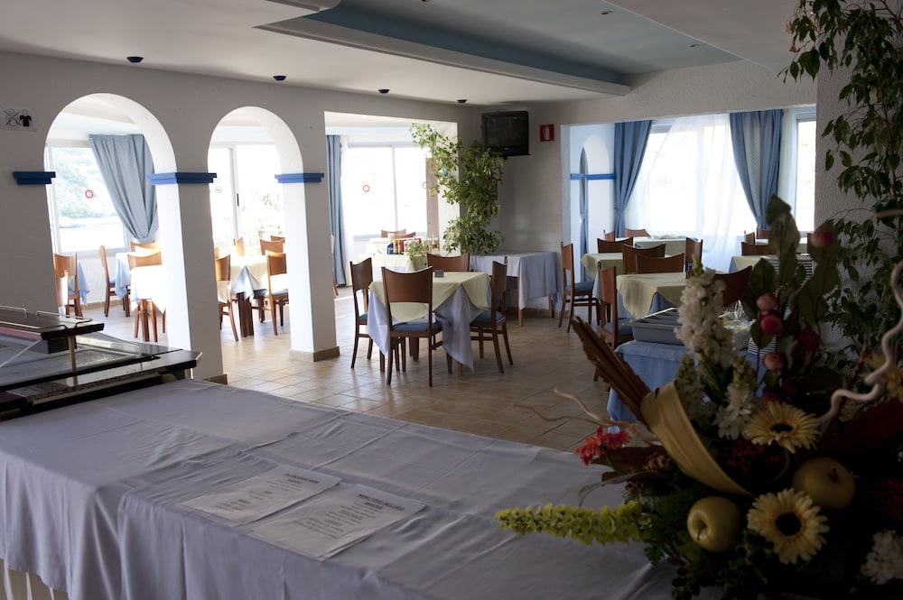 Hotel El Pinar Cala Llonga  Zewnętrze zdjęcie